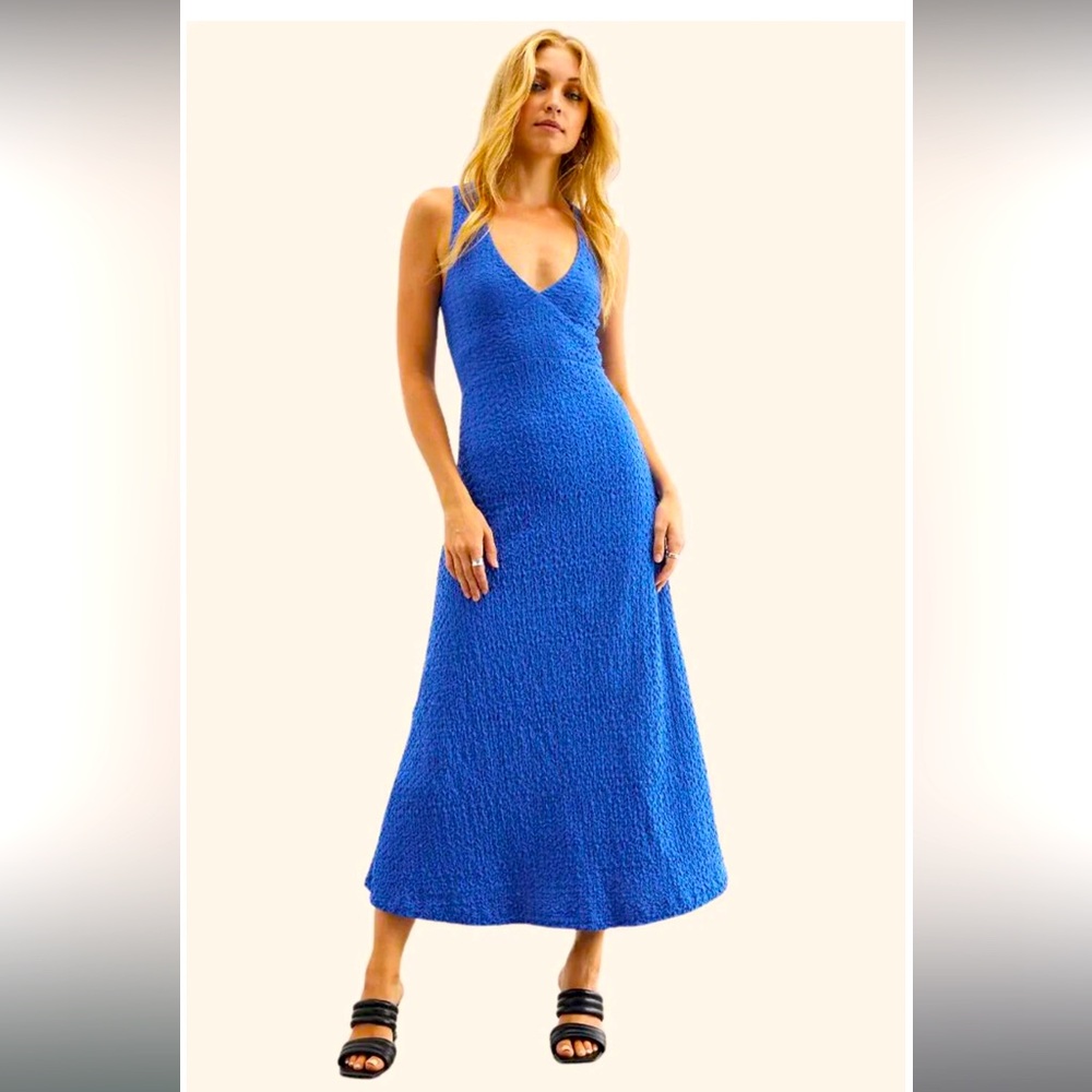 Sovere Frequency MIDI Dress Blue Size Medium